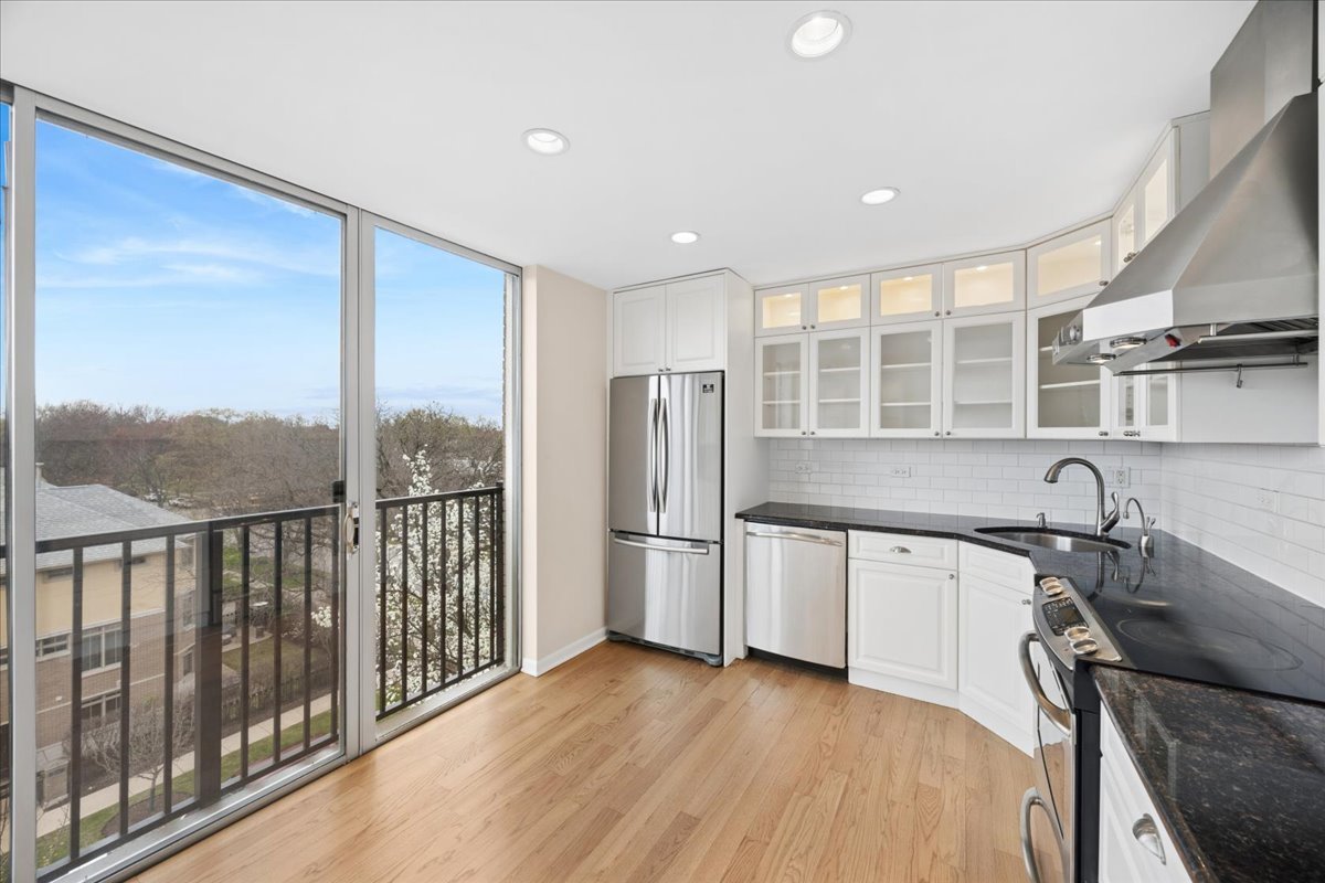 424 Park Avenue Unit: 501