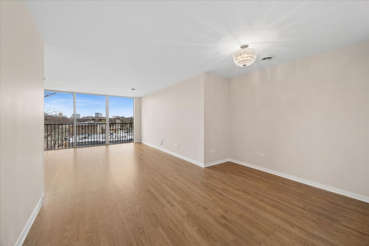 424 Park Avenue Unit: 501