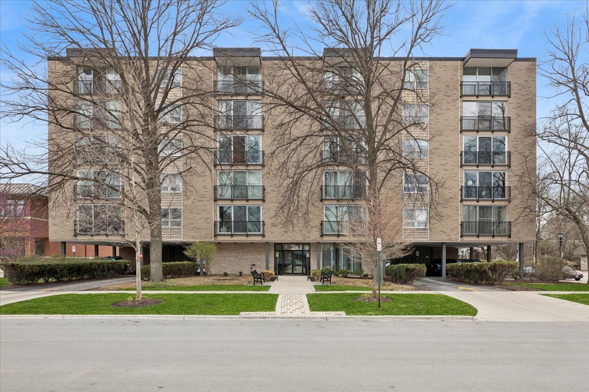424 Park Avenue Unit: 501