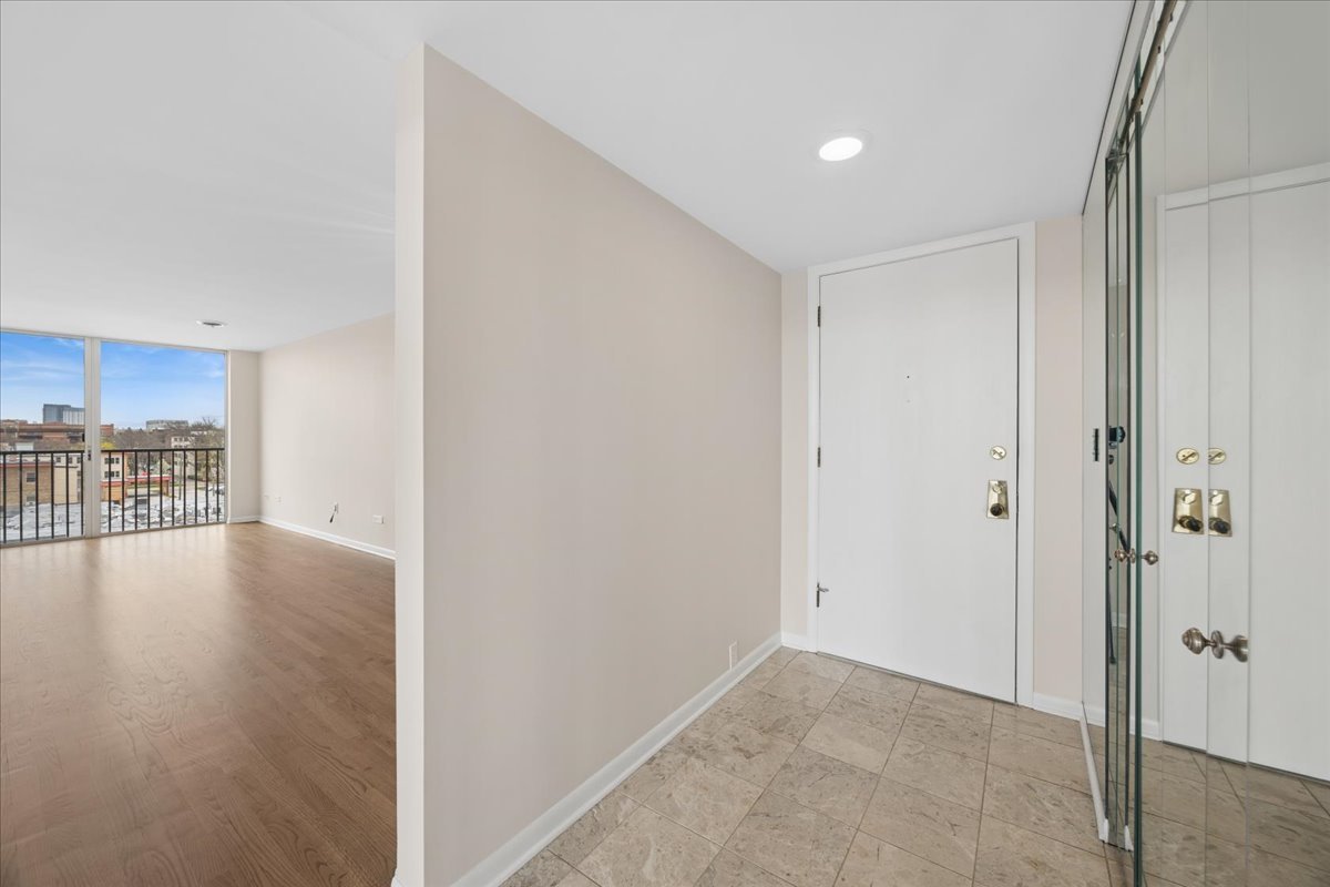 424 Park Avenue Unit: 501