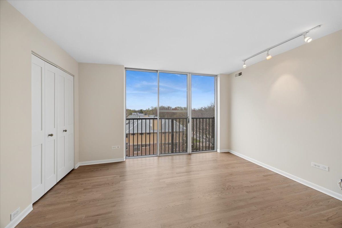 424 Park Avenue Unit: 501