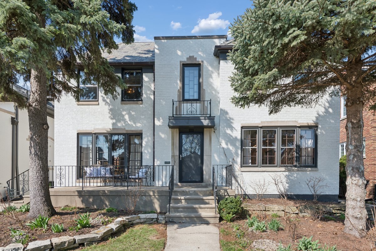 1111 Woodbine Avenue