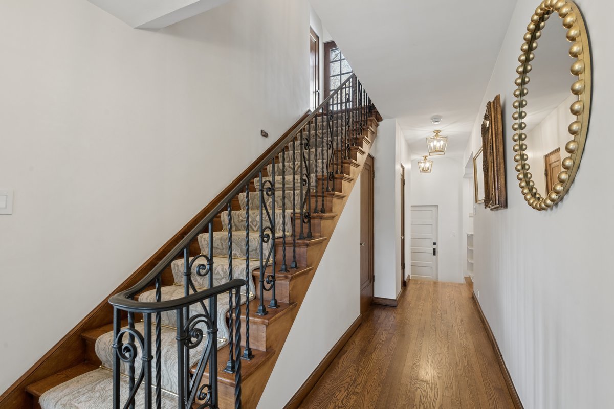 1111 Woodbine Avenue