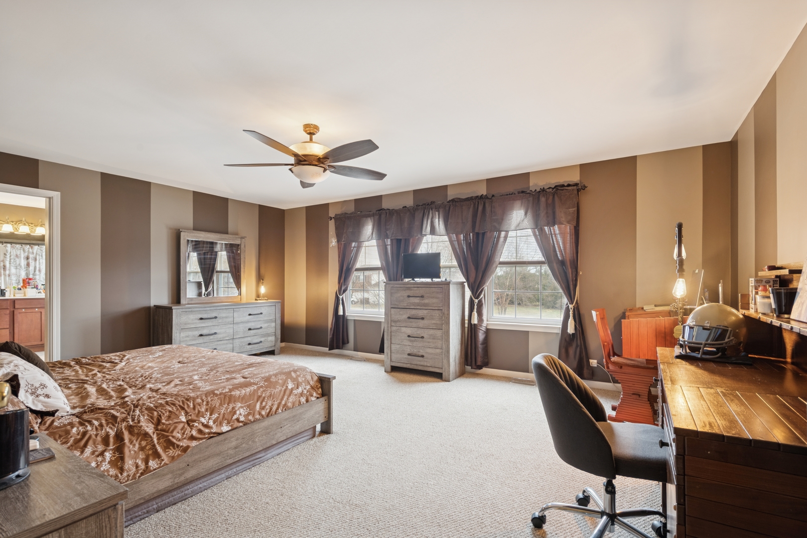 26334 W Silver Stream Drive