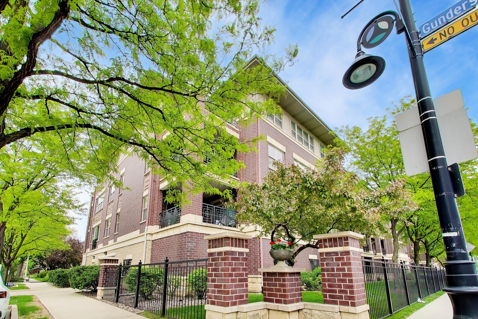6436 Roosevelt Road Unit: 212