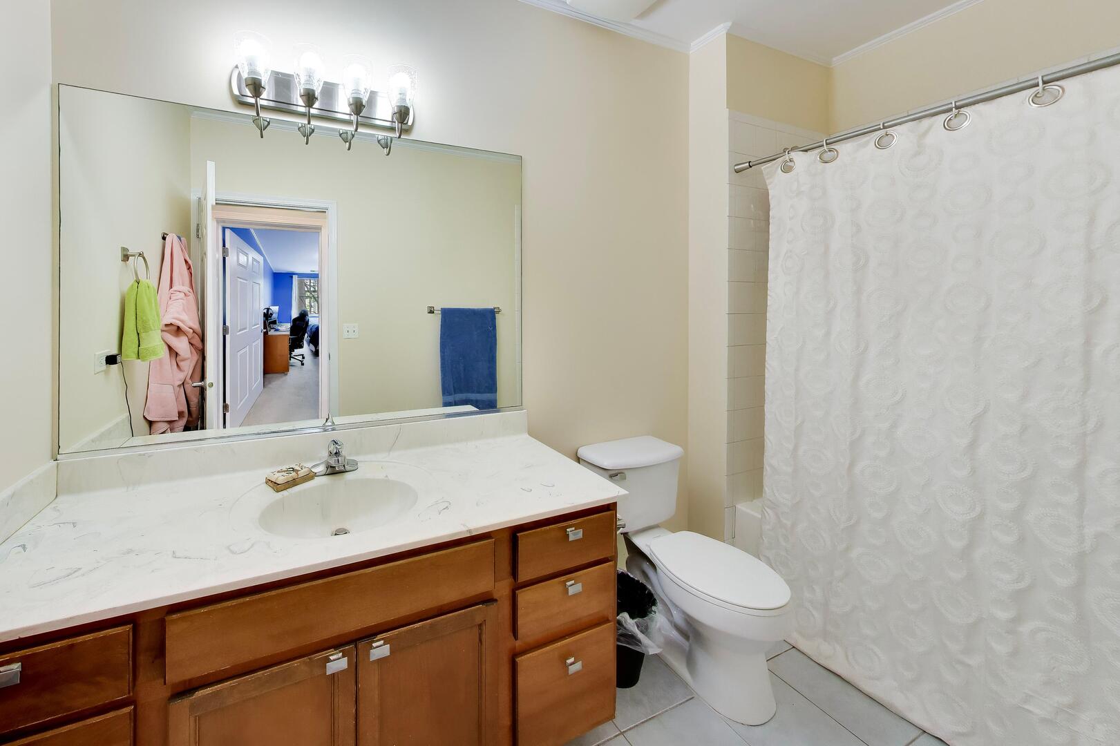 6436 Roosevelt Road Unit: 212