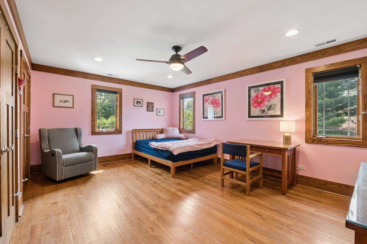 747 Park Avenue