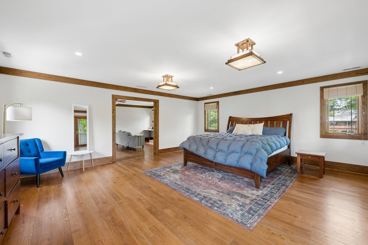 747 Park Avenue