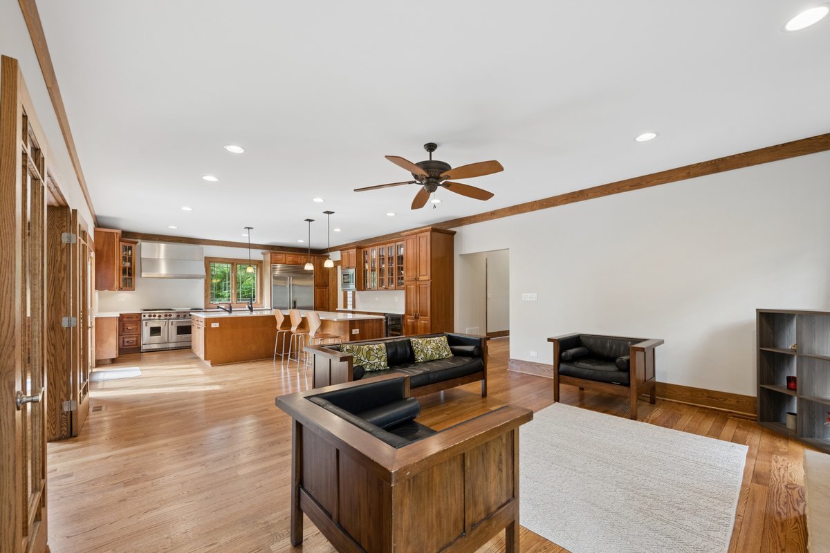747 Park Avenue