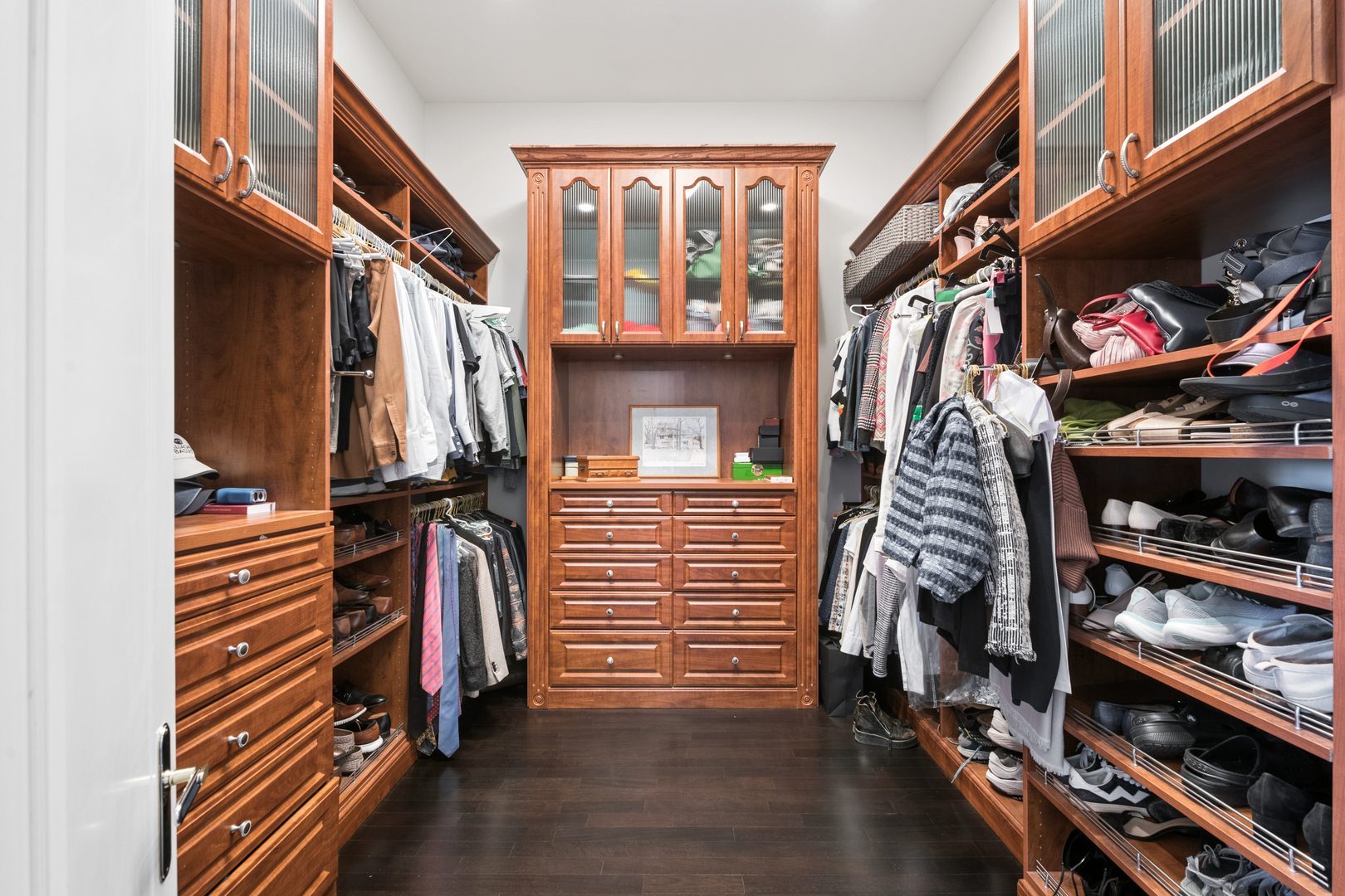 110 S Marion Street Unit: 606