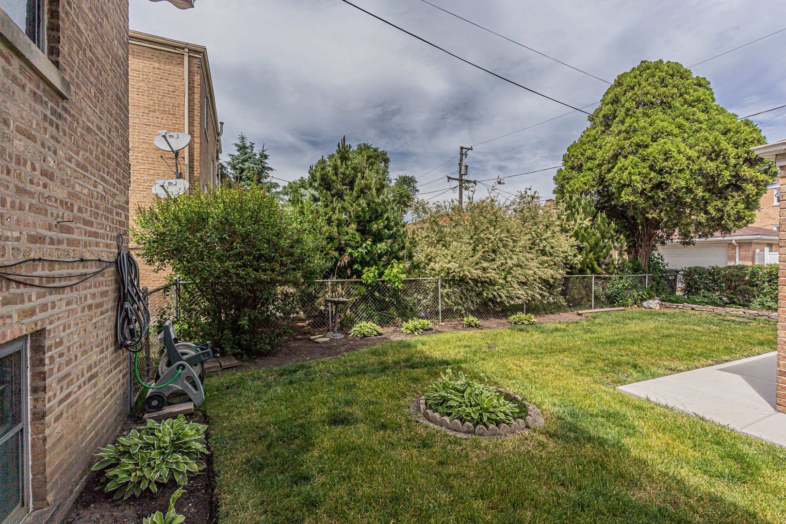 2001 N 73rd Court