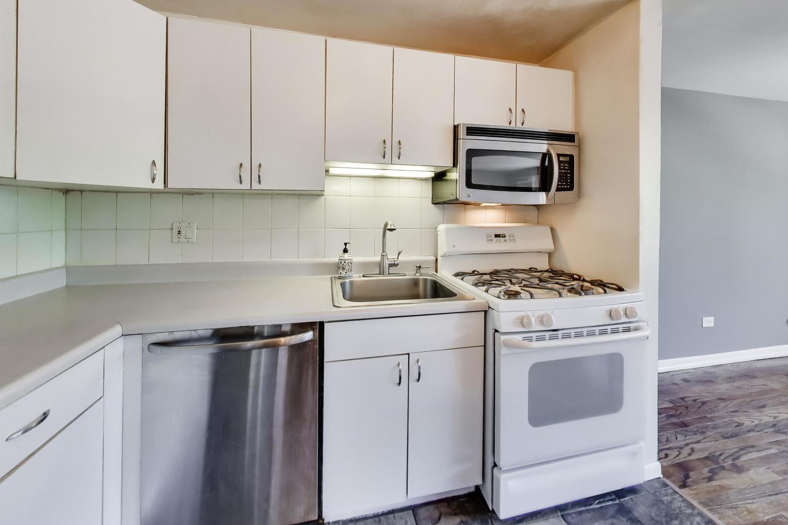 222 Washington Boulevard Unit: 305