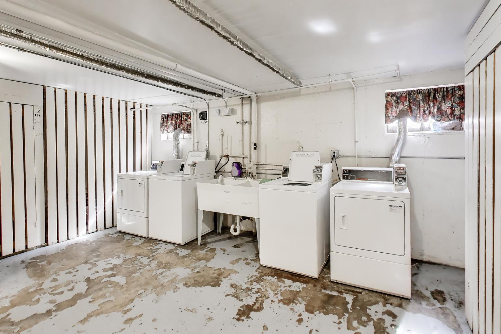 222 Washington Boulevard Unit: 305