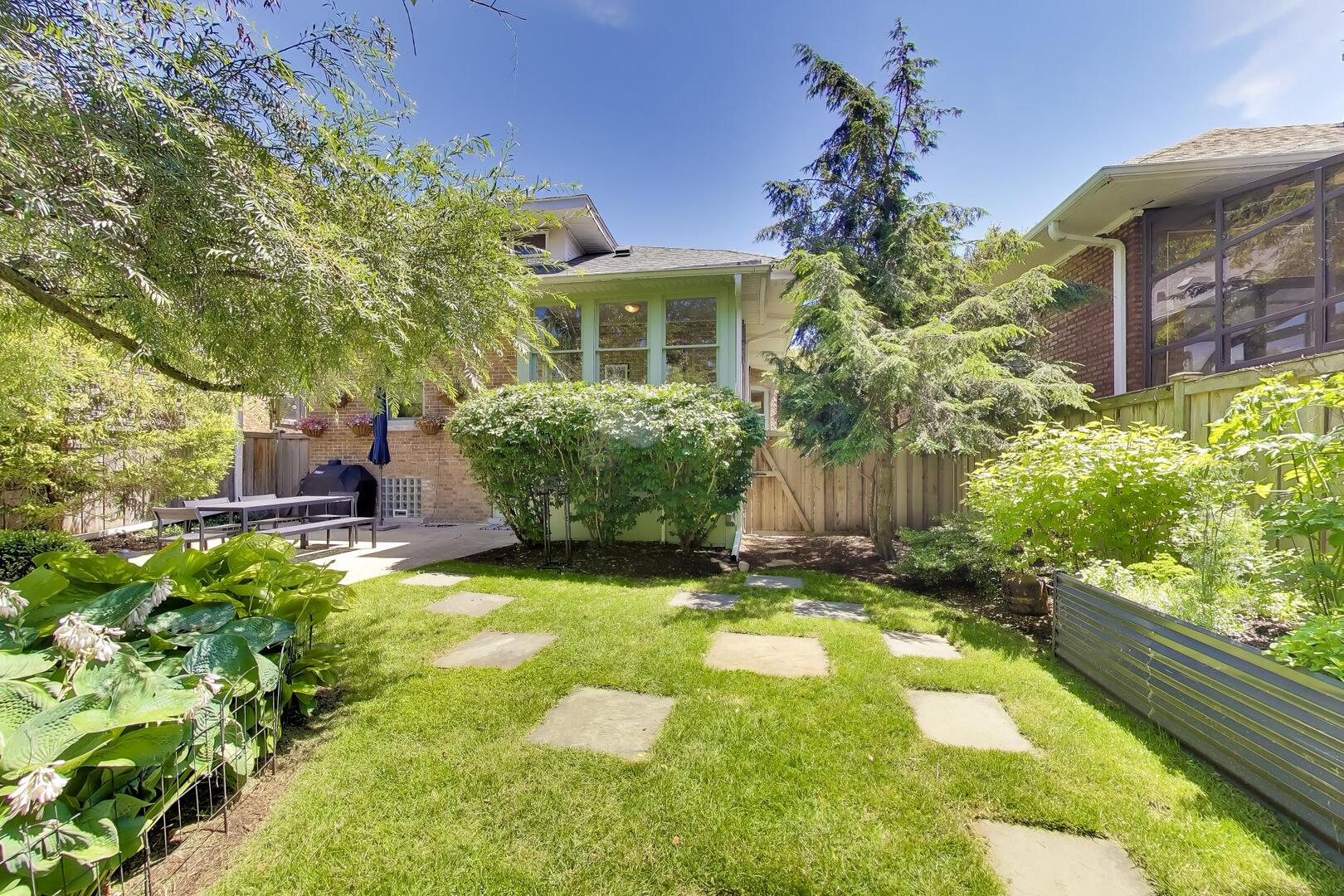 138 Ashland Avenue