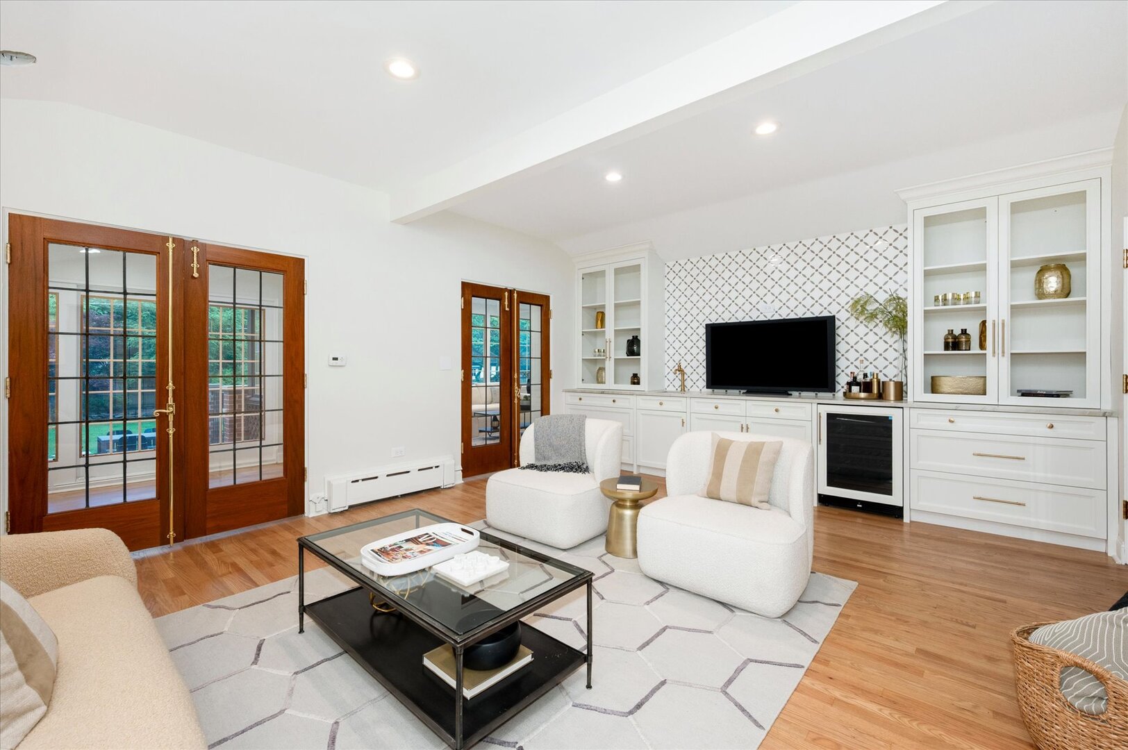 1123 Ashland Avenue
