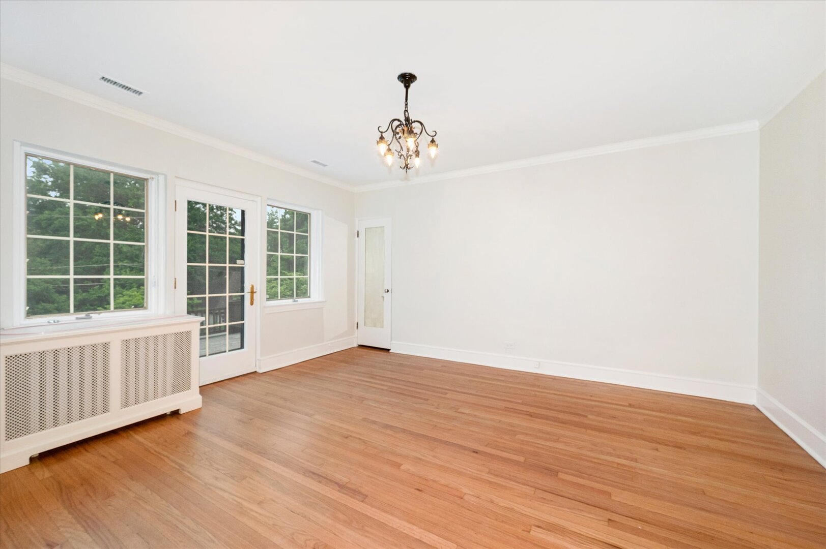 1123 Ashland Avenue