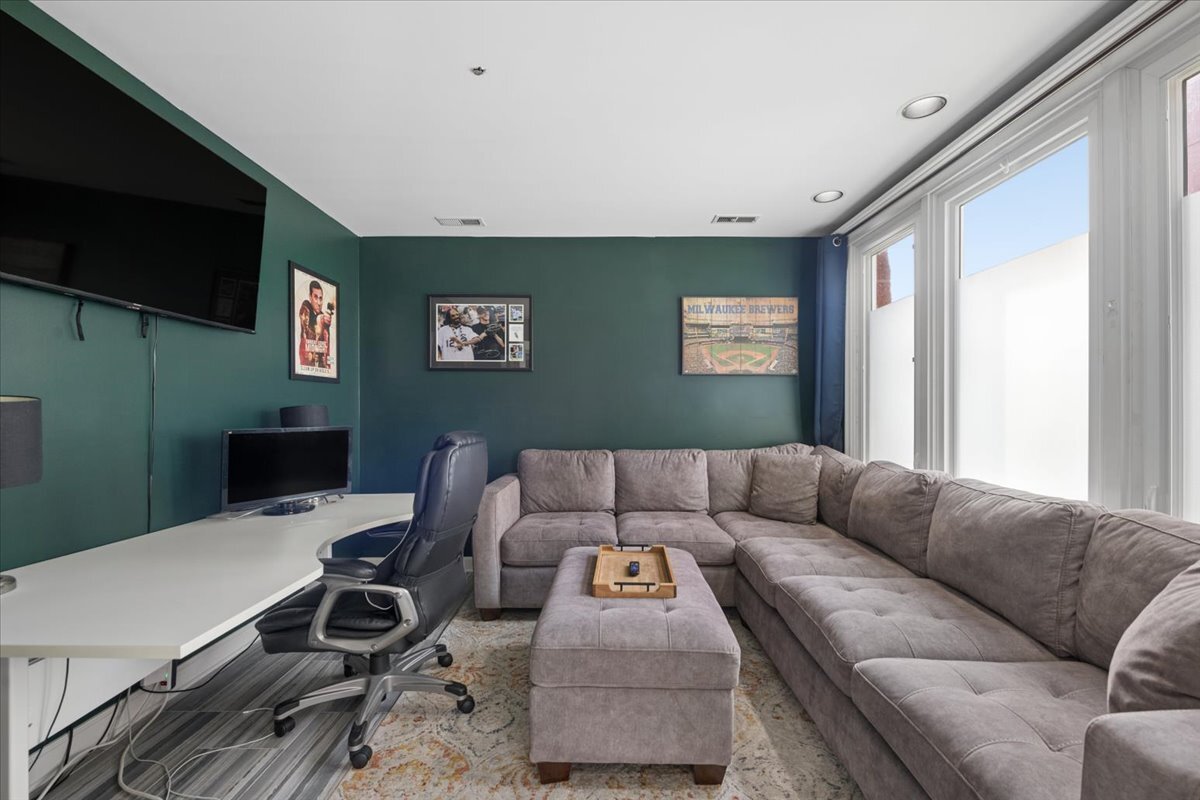 235 S Marion Street Unit: K