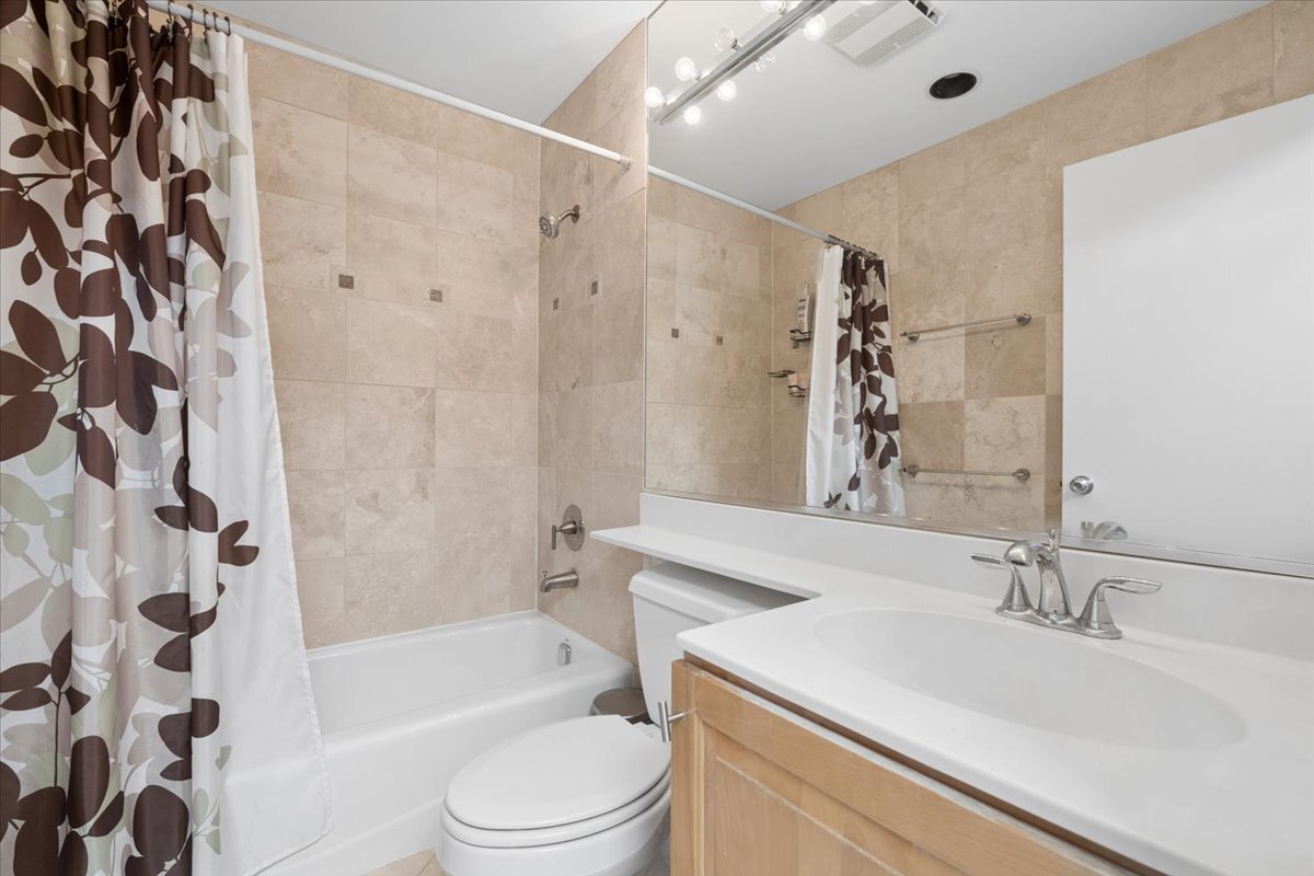 235 S Marion Street Unit: K