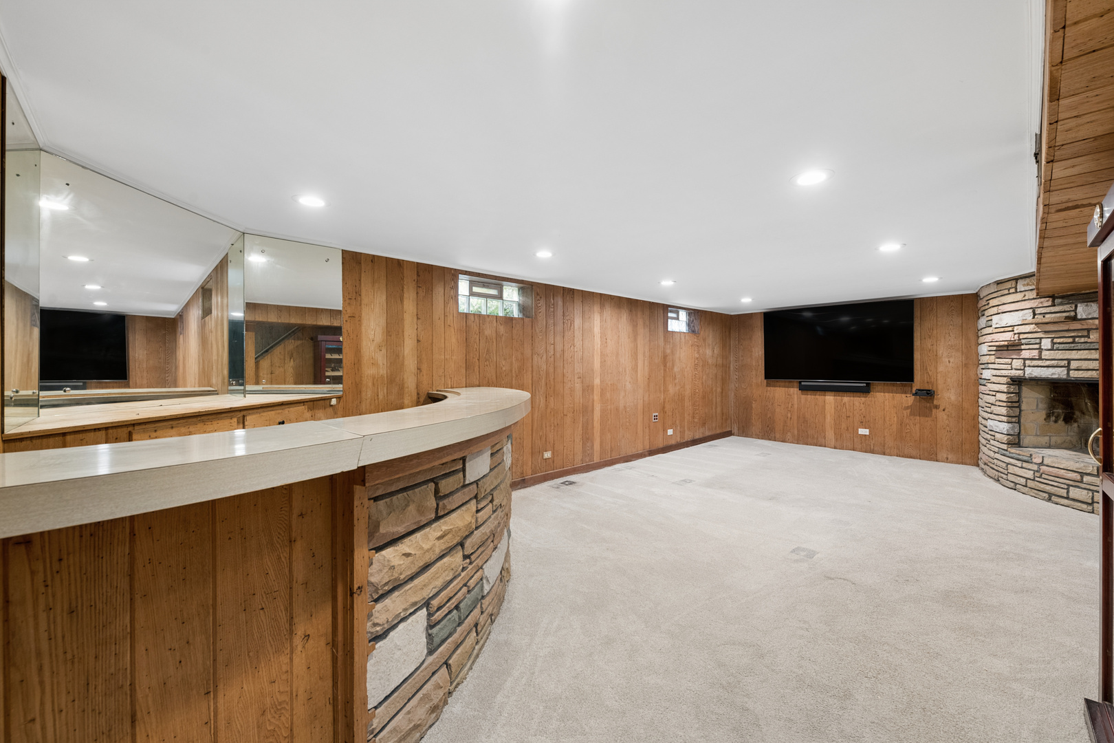 1329 Lathrop Avenue