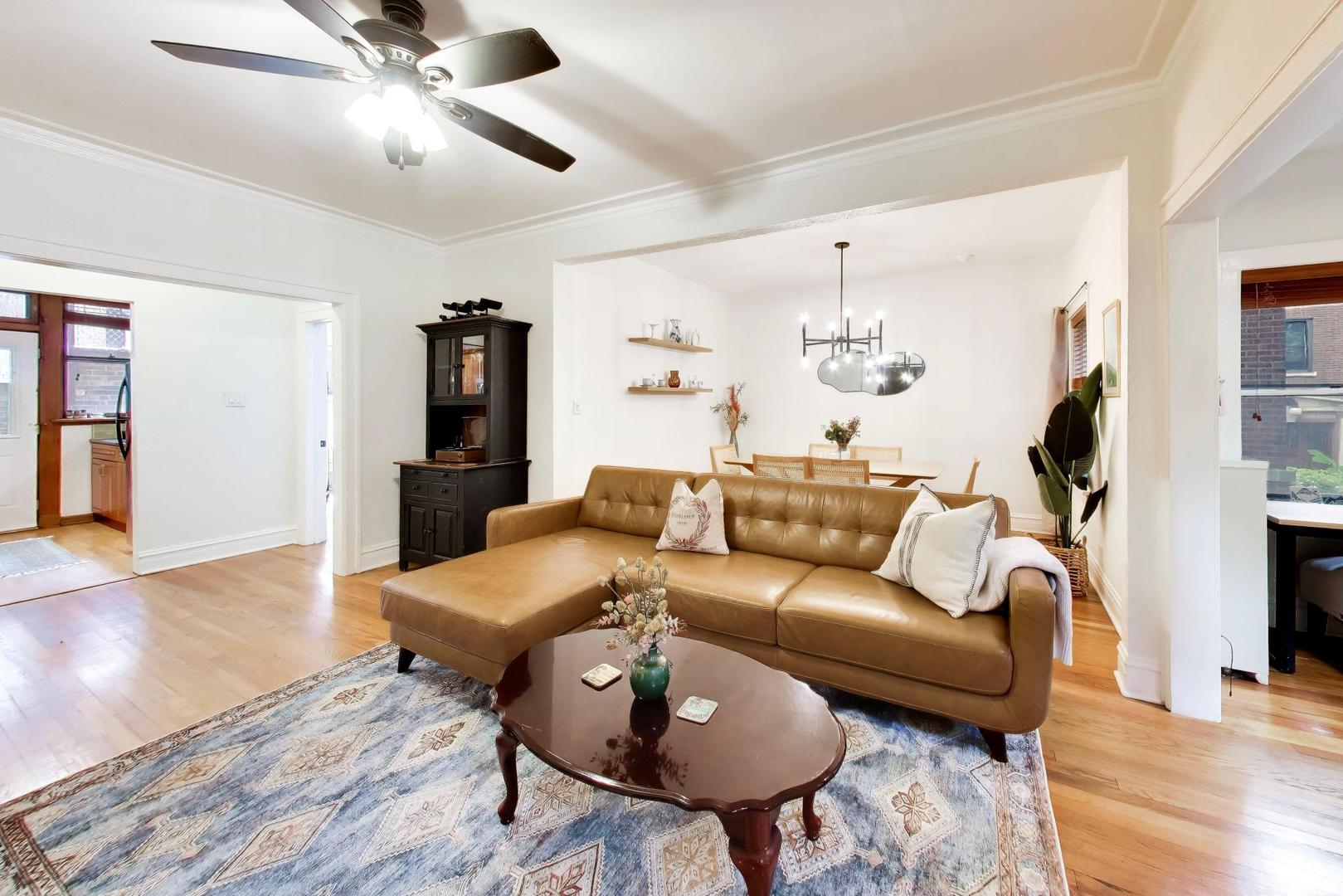 815 Lake Street Unit: 1S