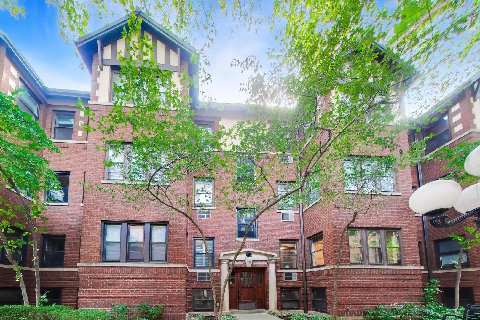 815 Lake Street Unit: 1S