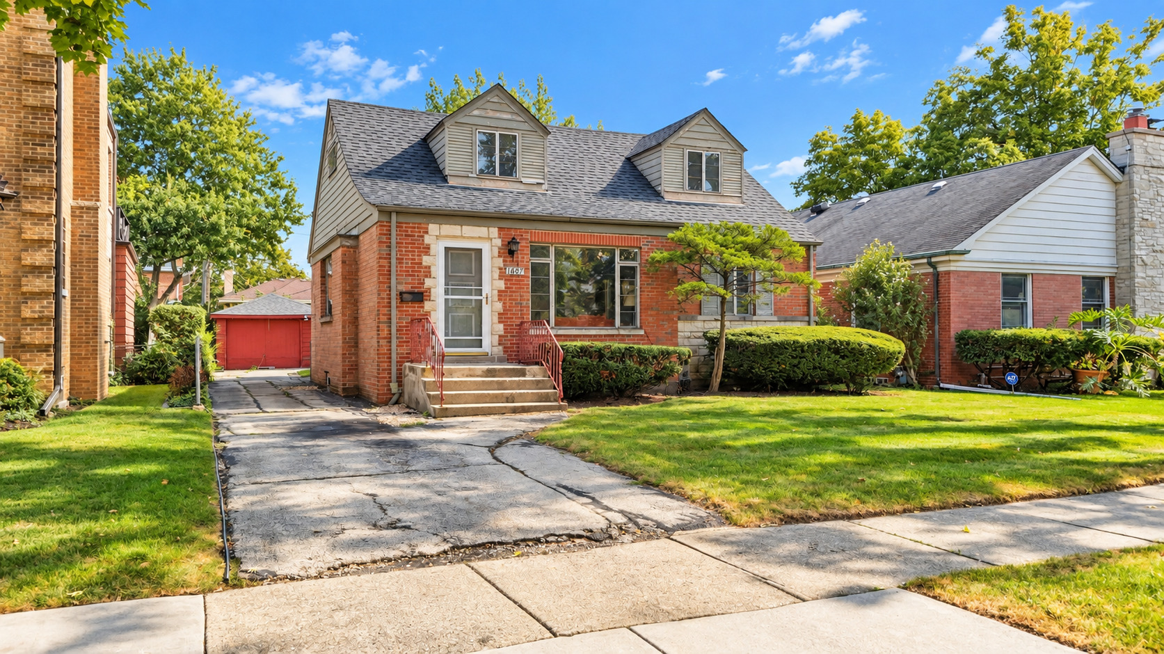 1807 N 78th Court