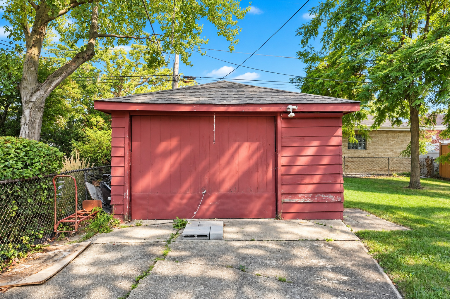 1807 N 78th Court