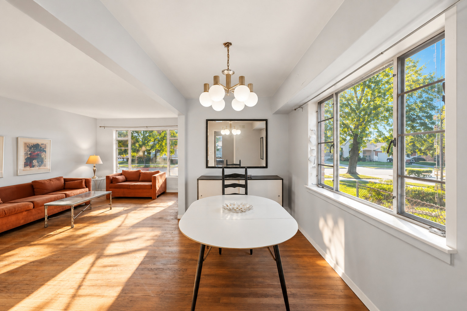 1807 N 78th Court