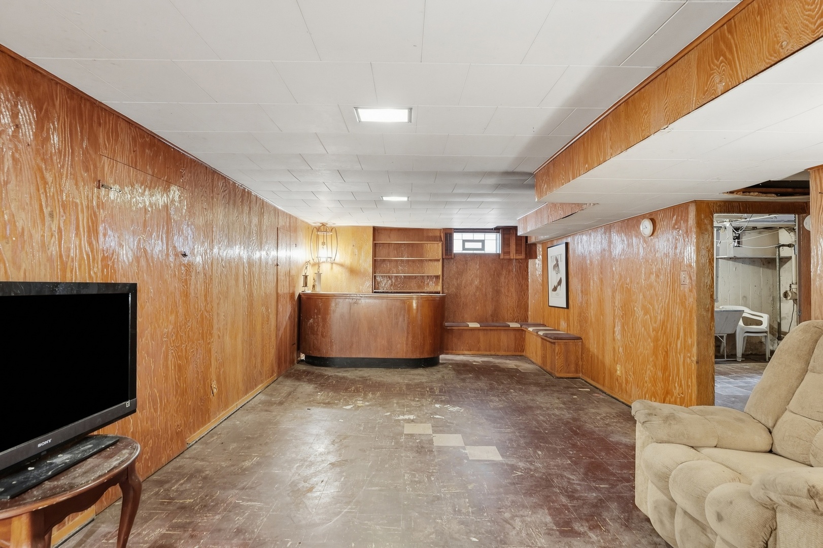 1807 N 78th Court