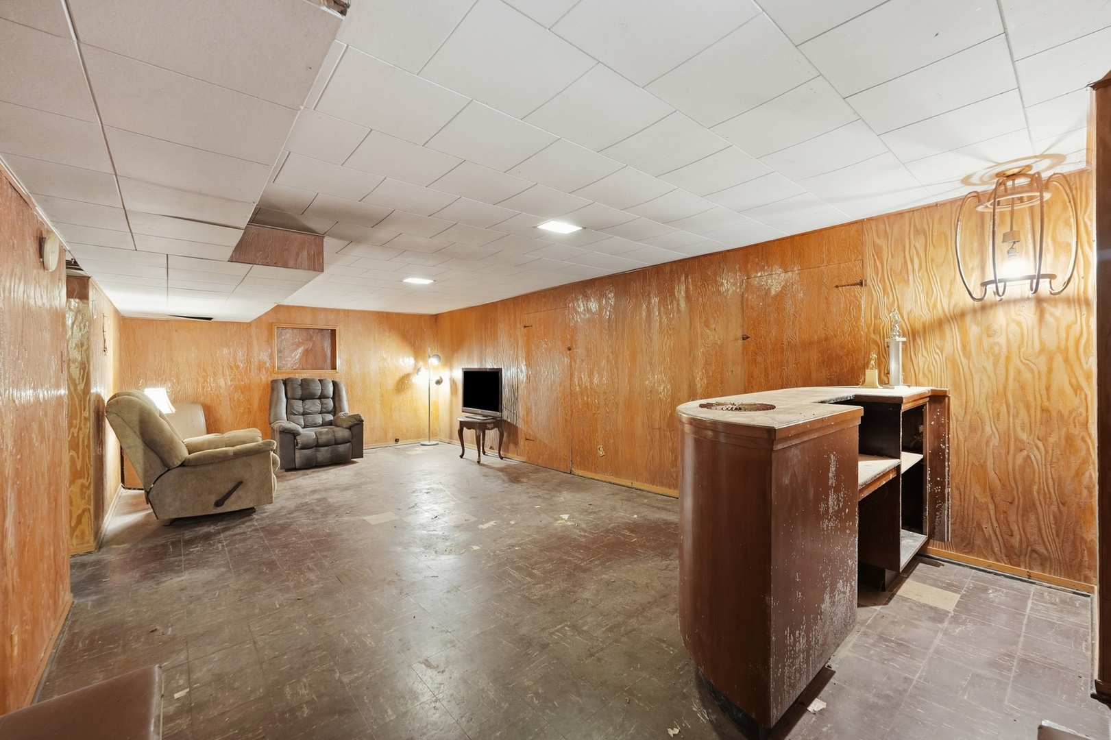 1807 N 78th Court