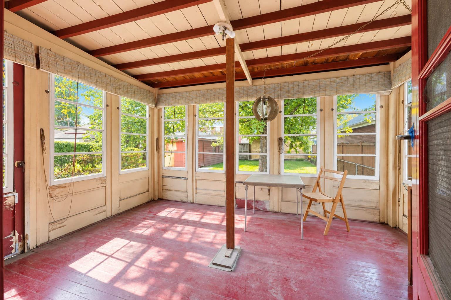 1807 N 78th Court