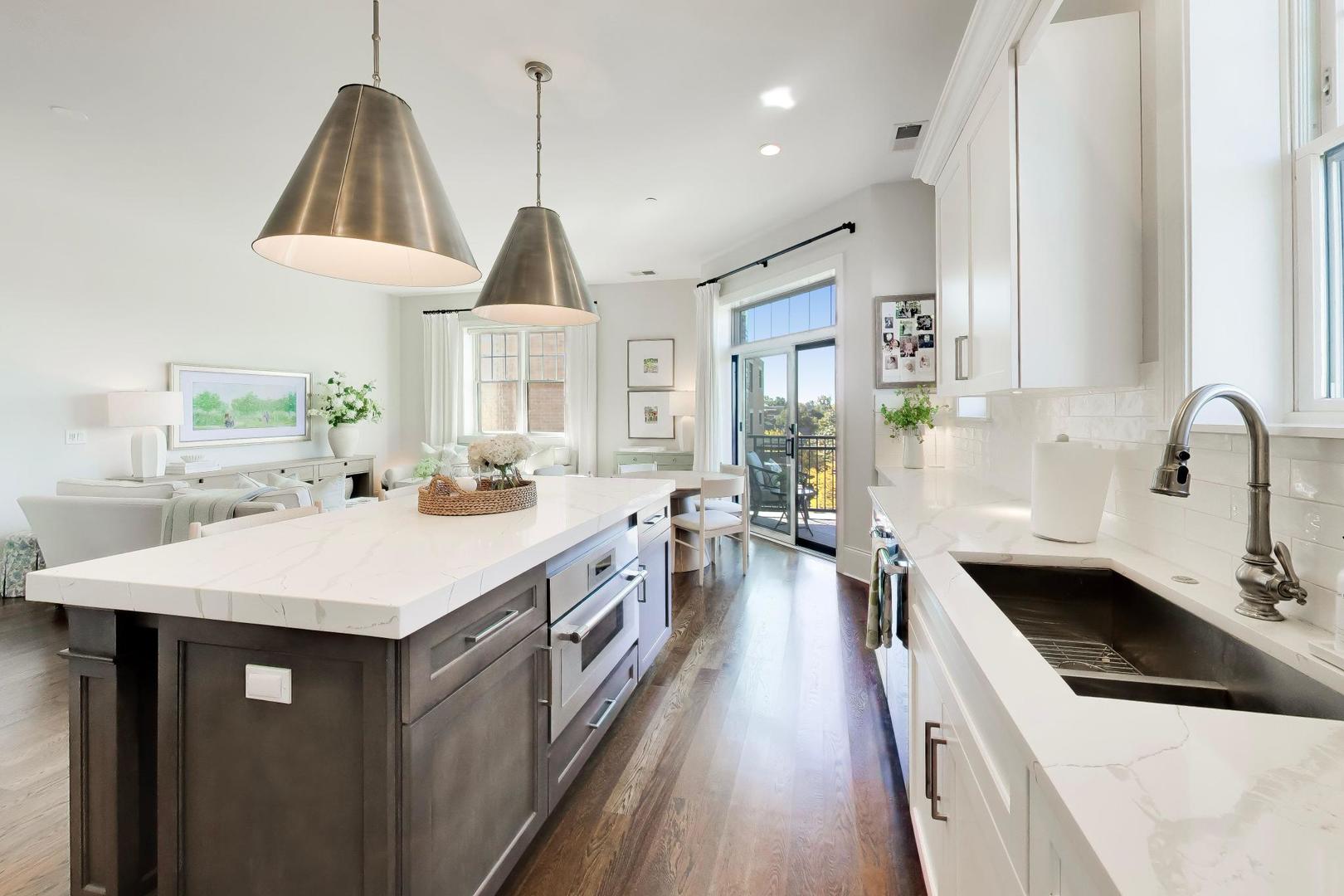 105 S Cottage Hill Avenue Unit: 405