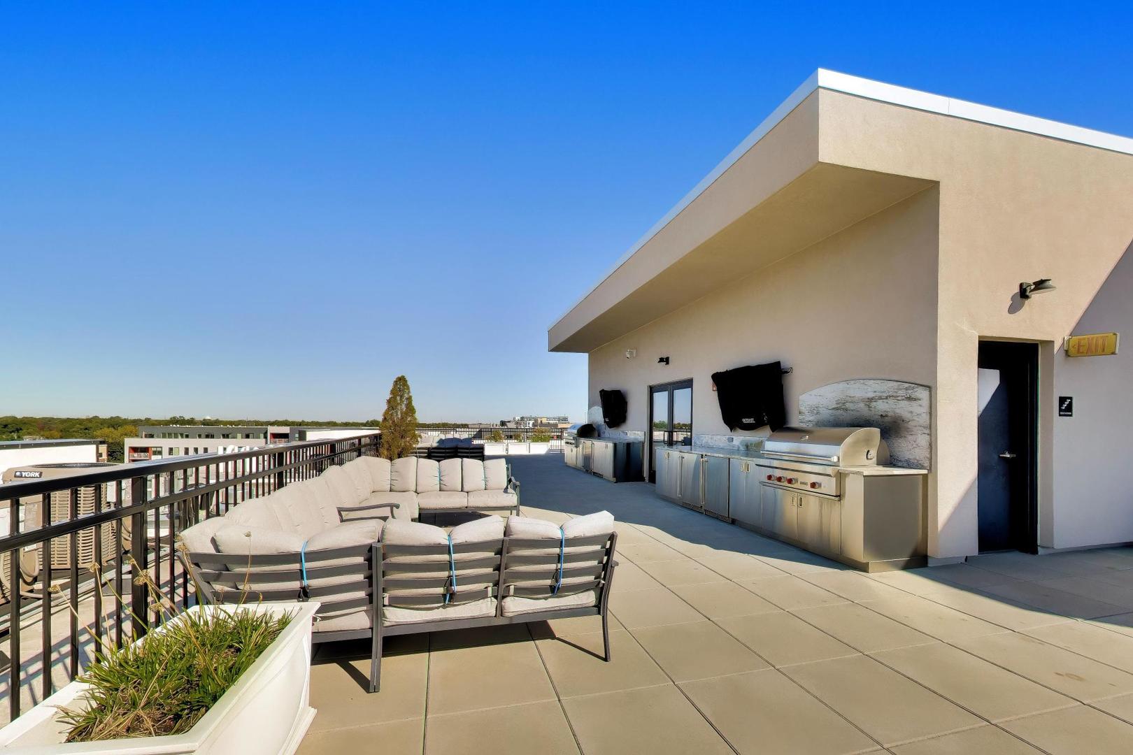 105 S Cottage Hill Avenue Unit: 405