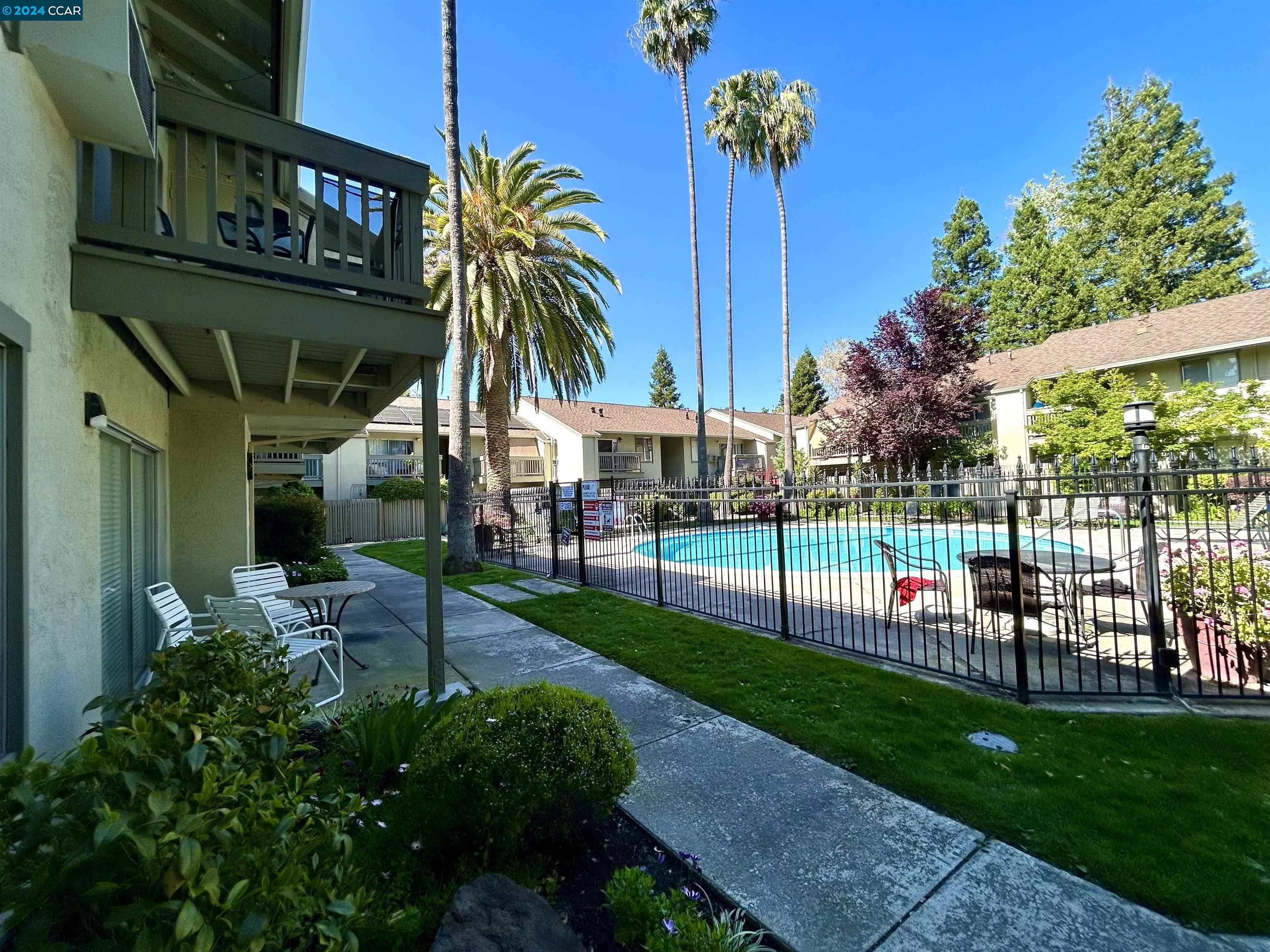 1241 Homestead Ave # 213