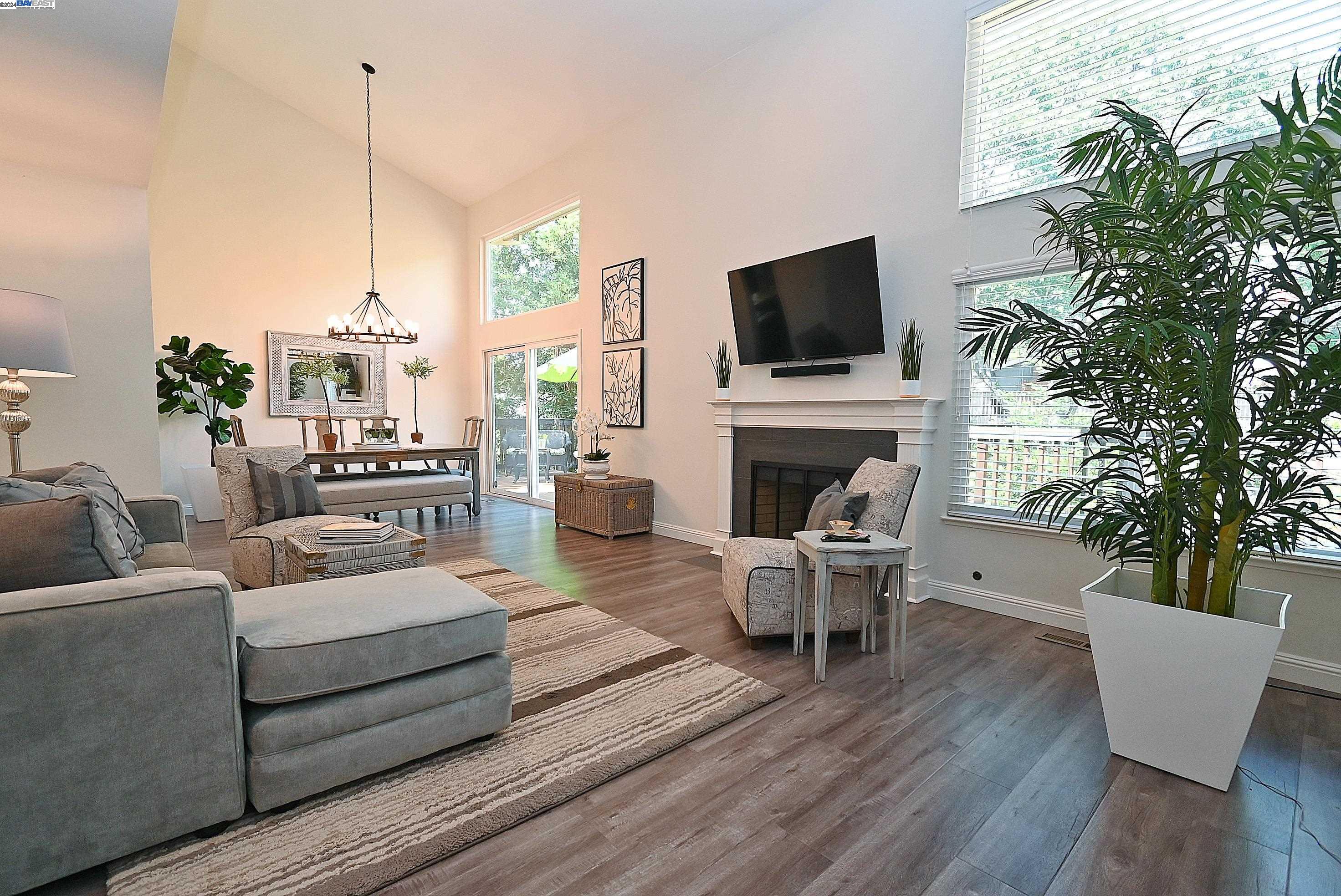 2200 Westmoreland Ct