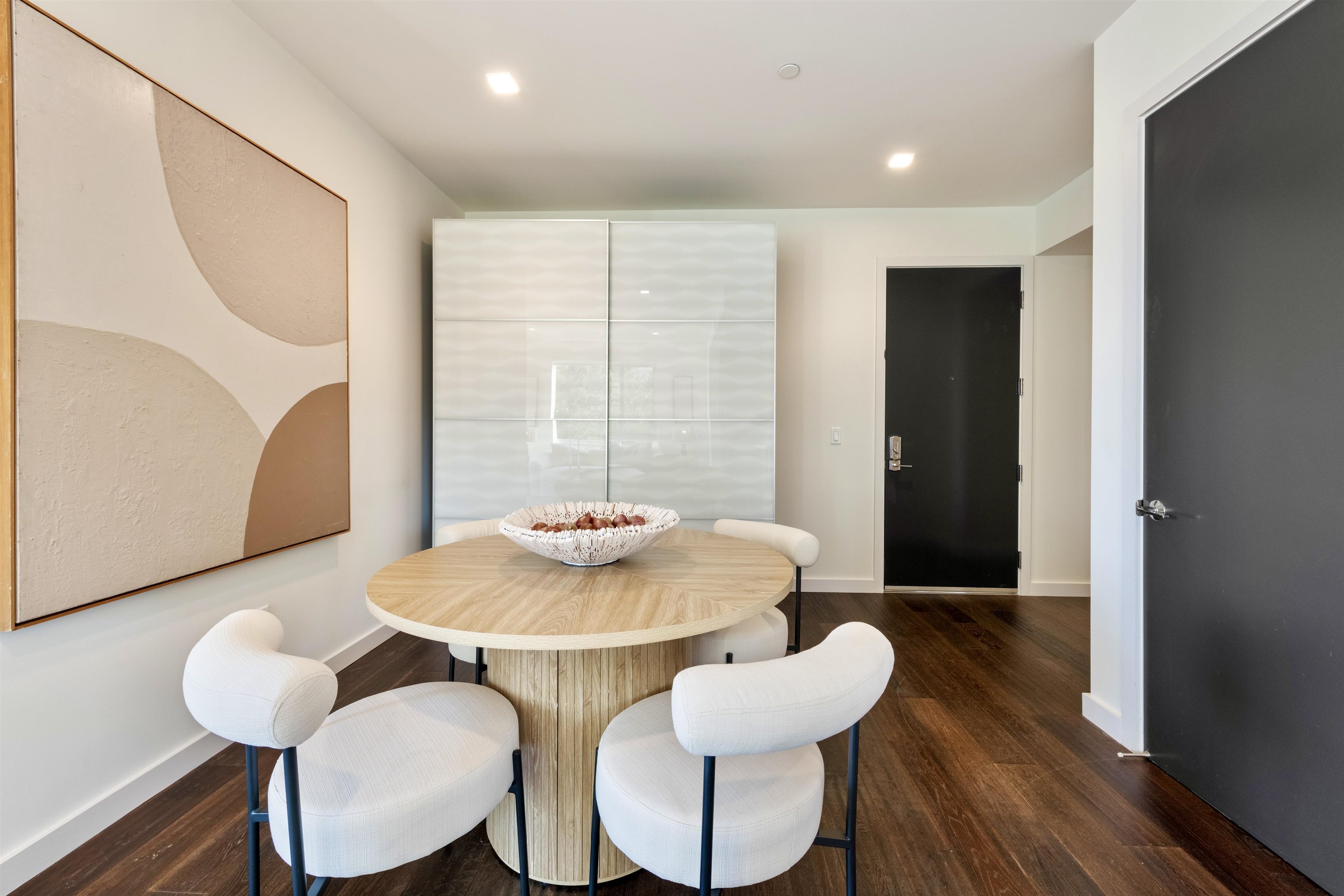 1727 Lacassie Ave # 4A