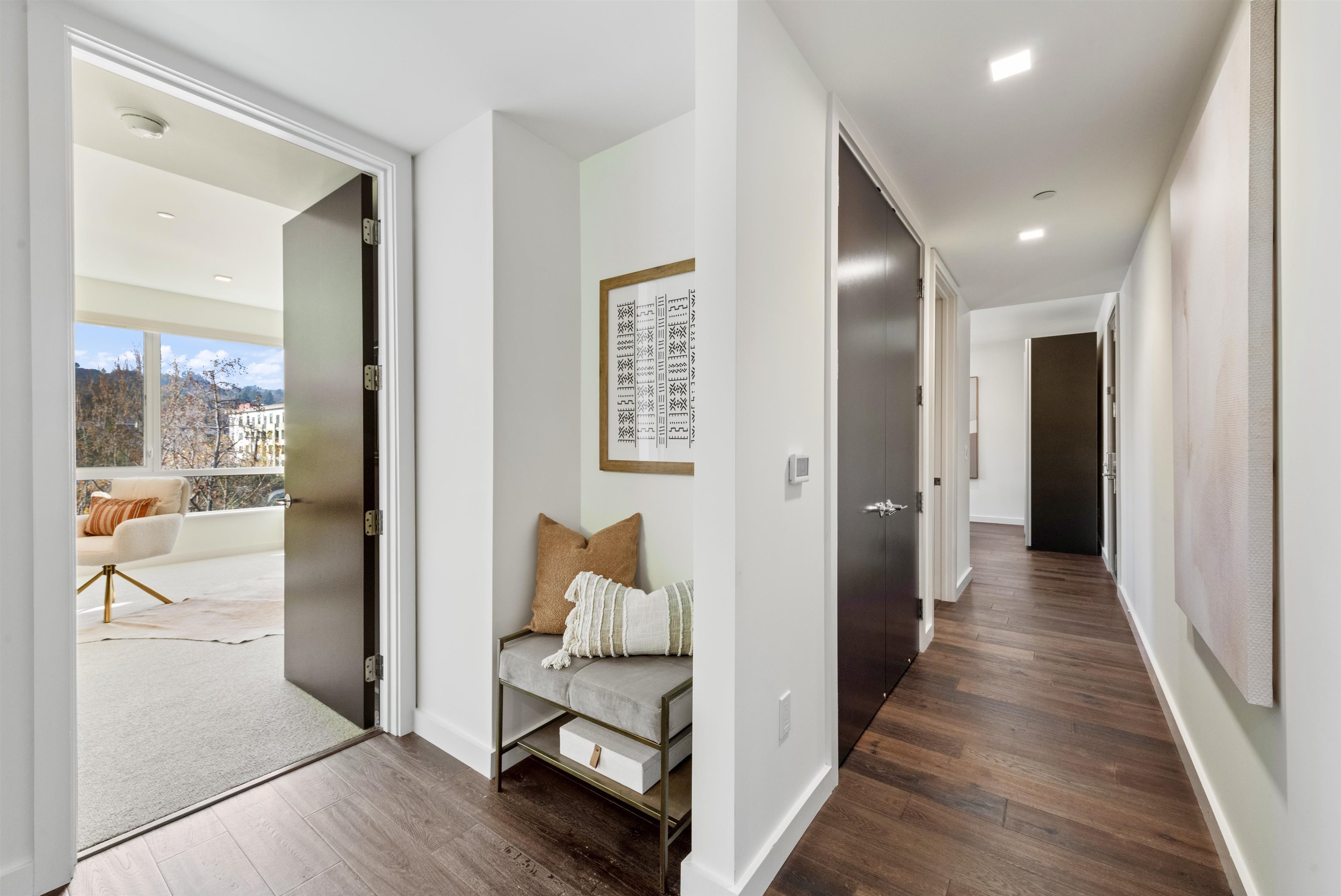 1727 Lacassie Ave # 4A