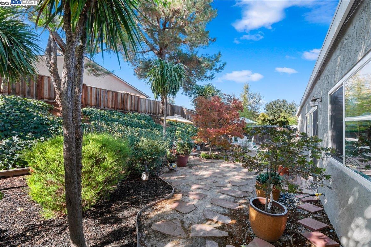 3591 Touriga Dr