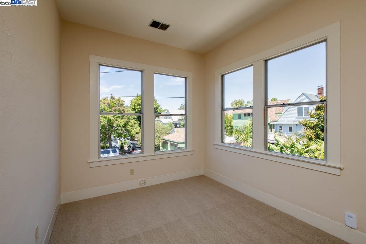 920 Centennial Ave