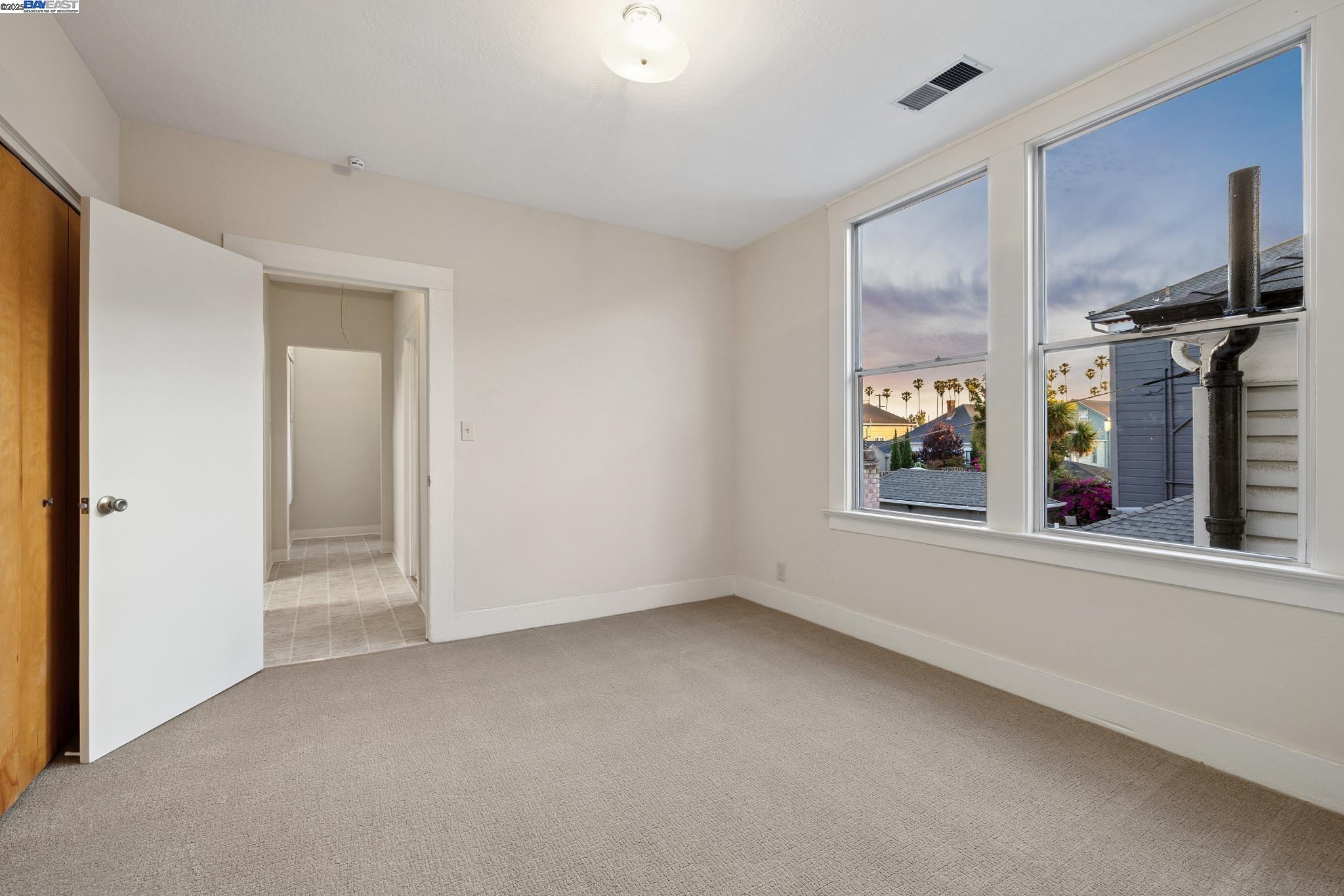 920 Centennial Ave