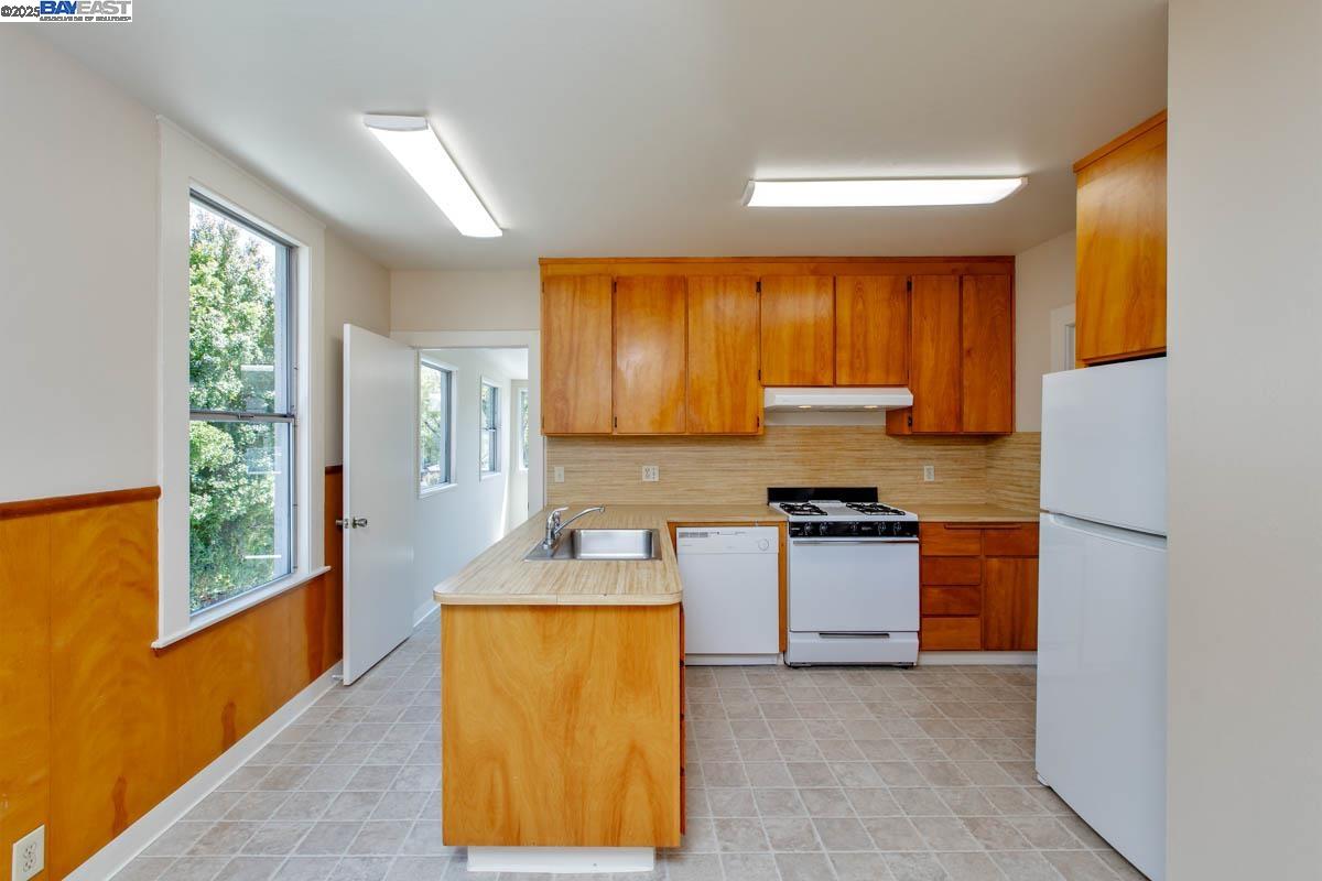 920 Centennial Ave