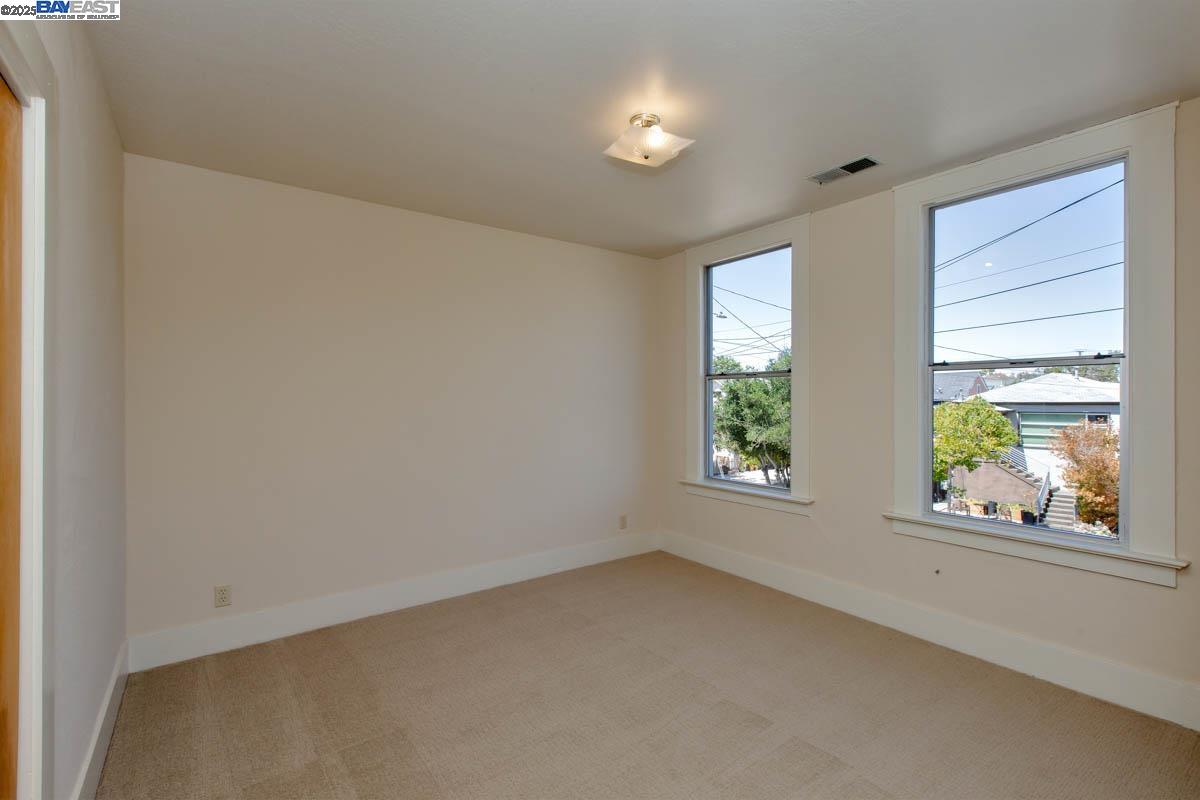 920 Centennial Ave