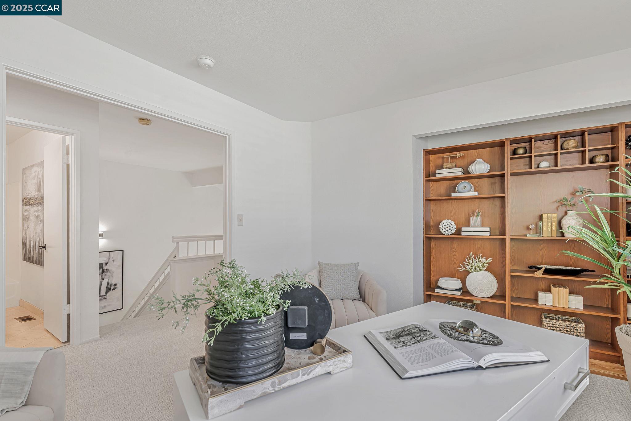 5258 Pebble Glen Dr