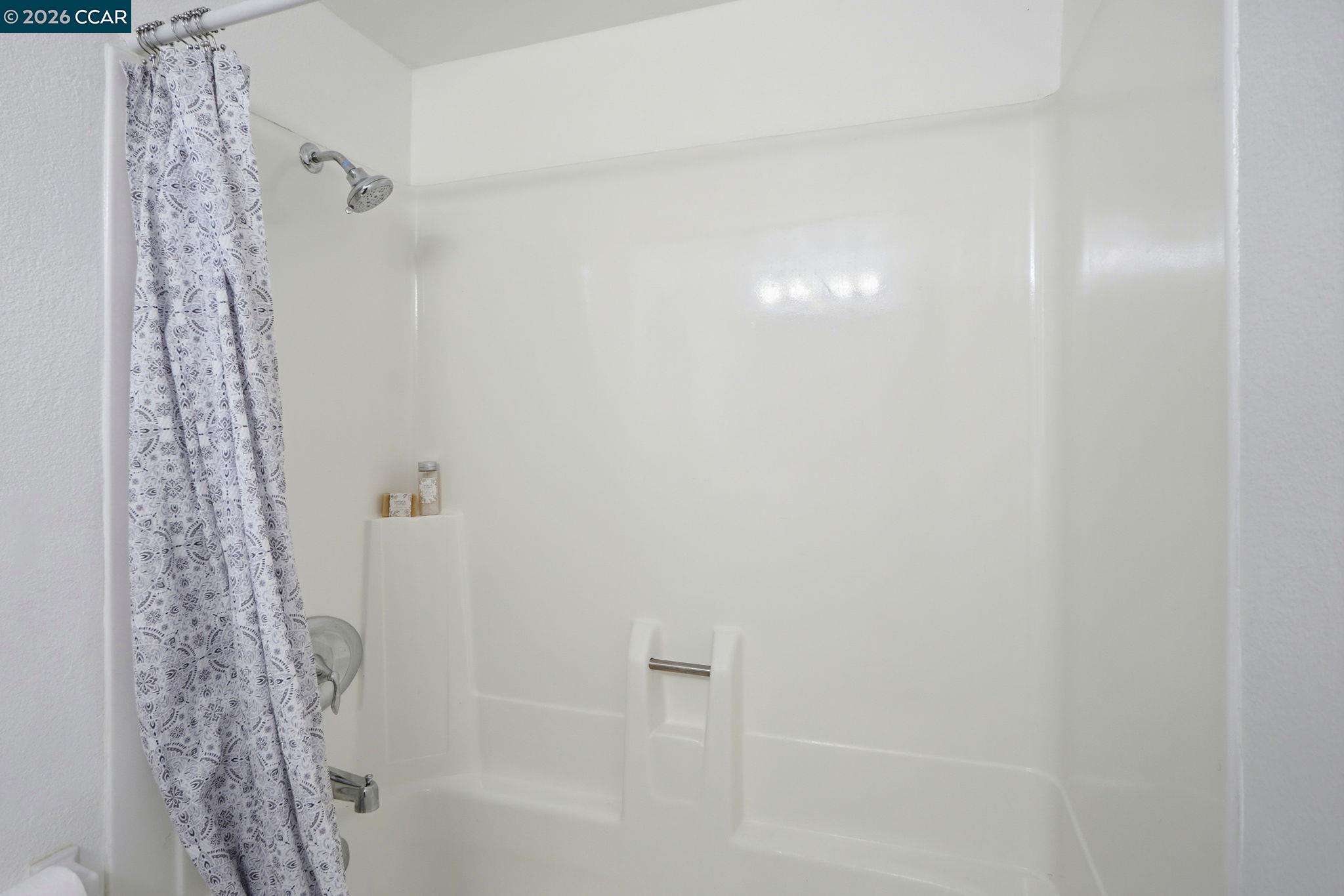 1255 Detroit Ave # 3