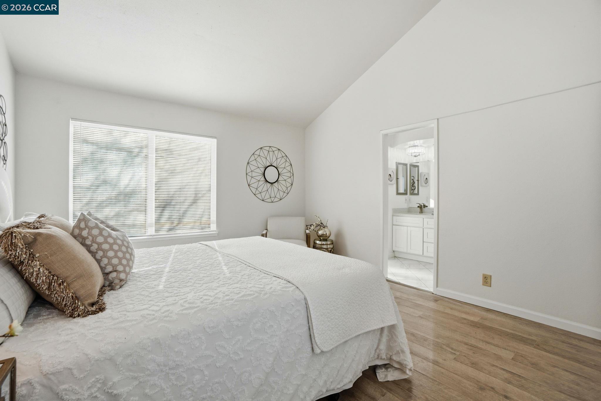 1255 Detroit Ave # 3