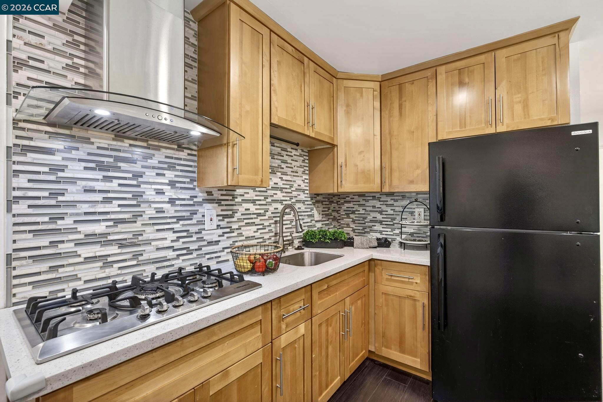 616 Aleta Pl
