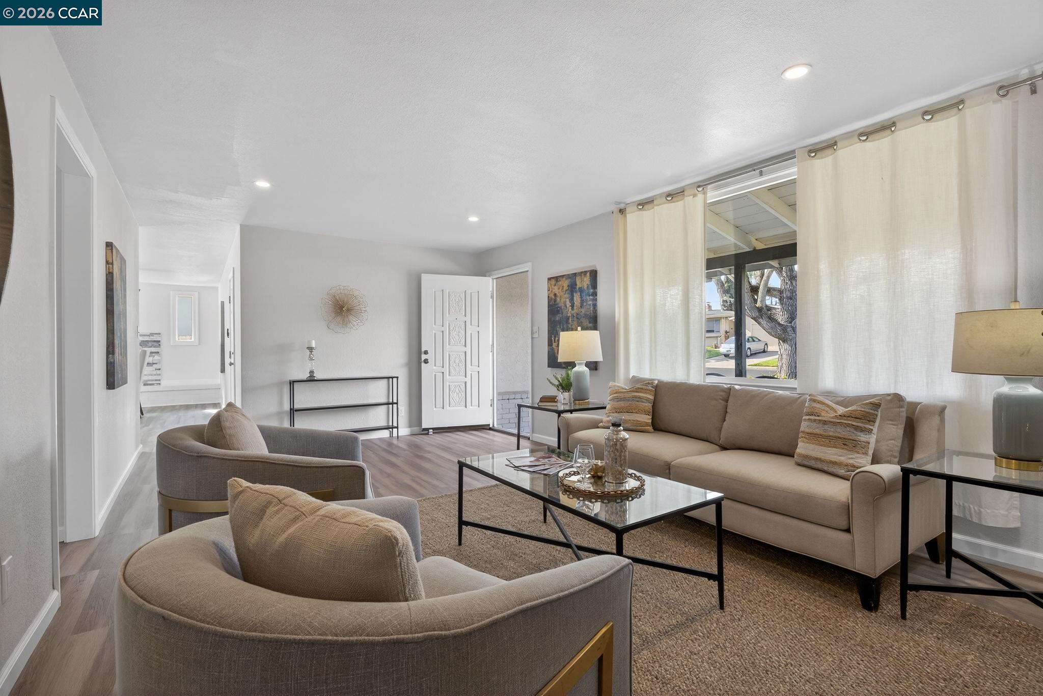 1241 Raymond Dr