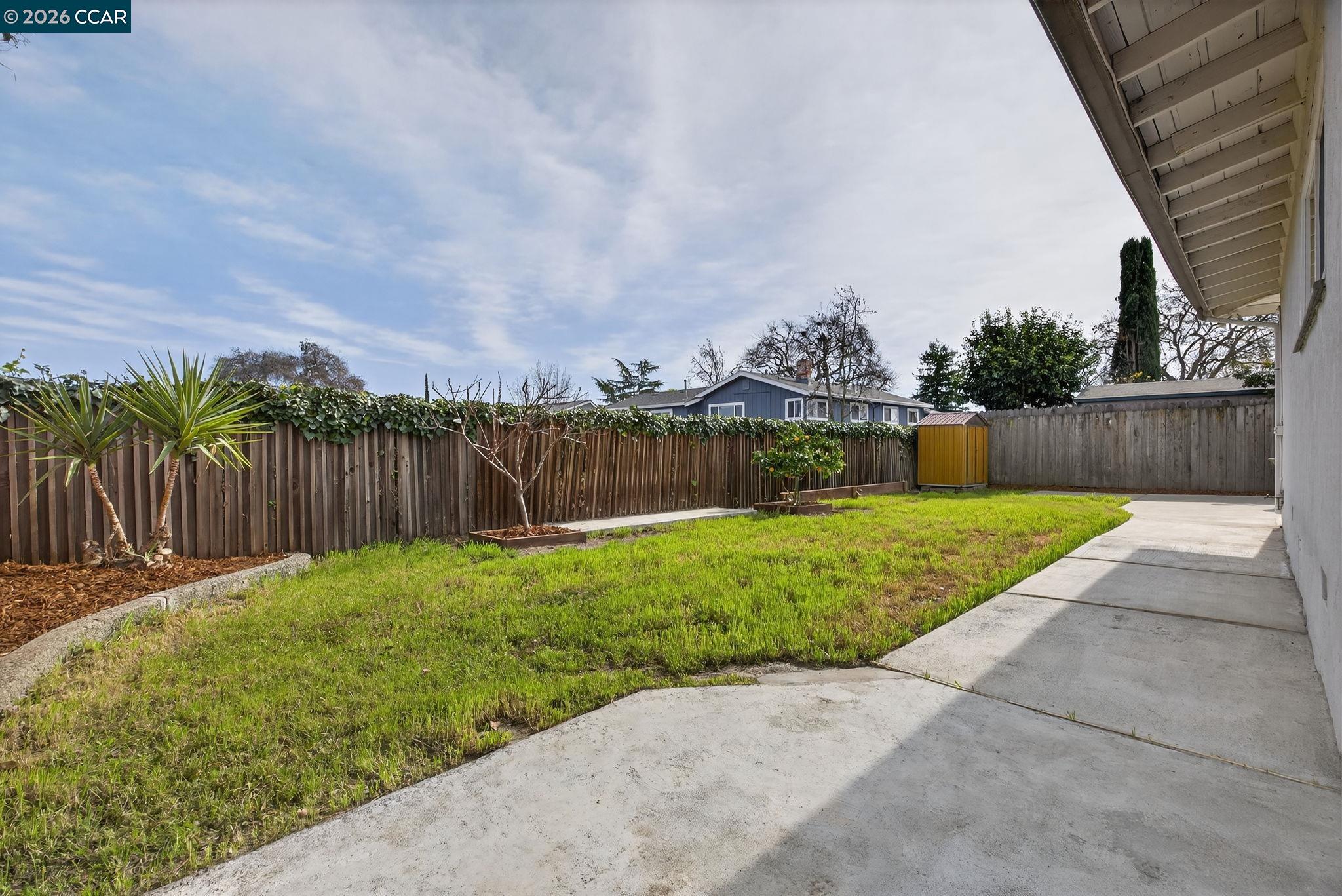 1241 Raymond Dr