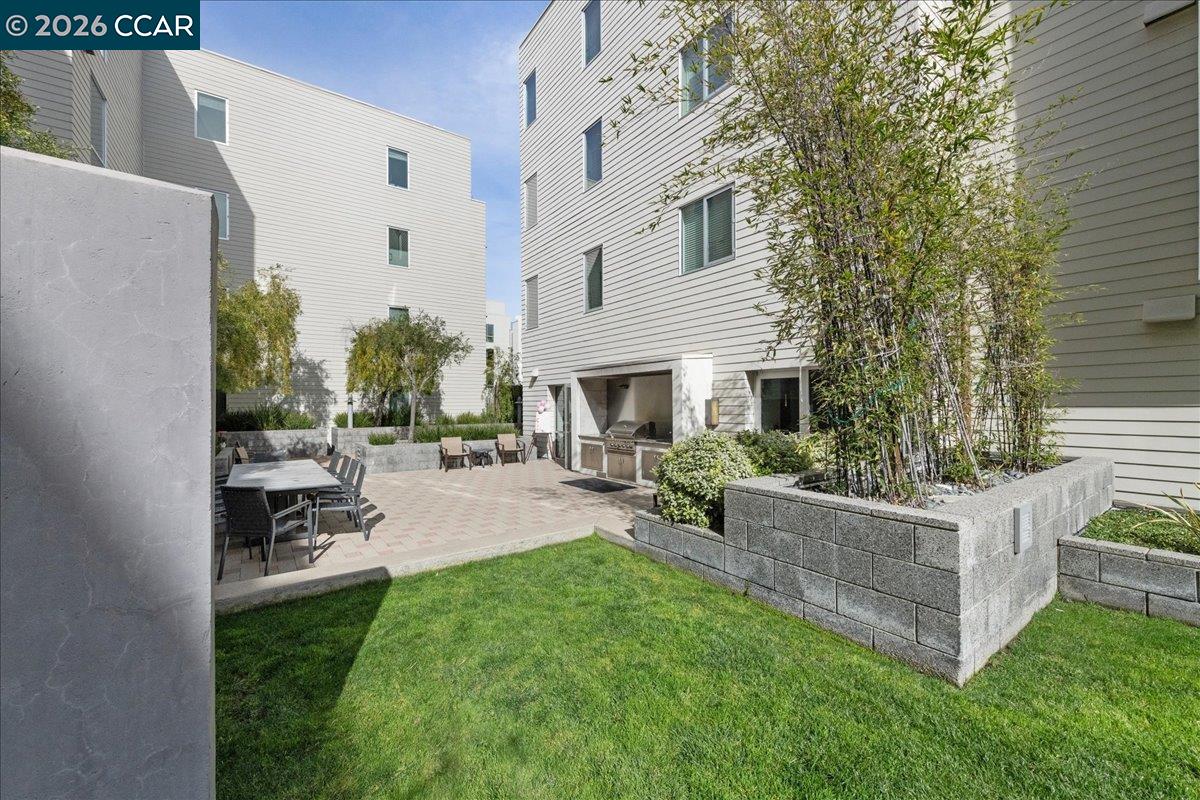 1655 N California Blvd # 330
