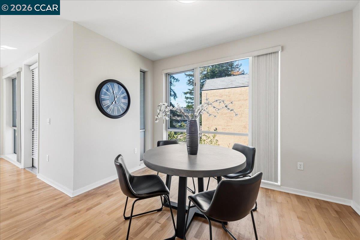 1655 N California Blvd # 330